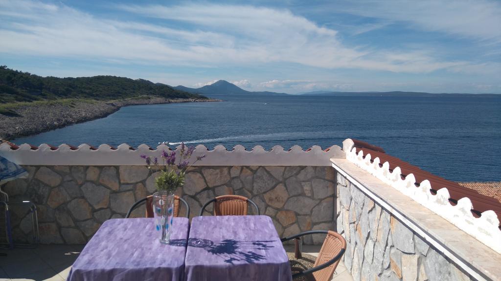 Apartment Marika Mali Losinj Exterior photo
