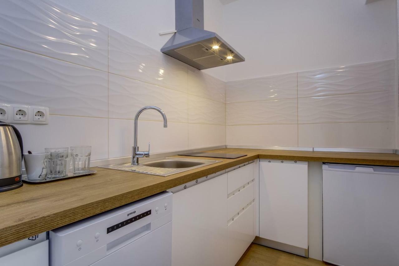 Apartment Marika Mali Losinj Exterior photo
