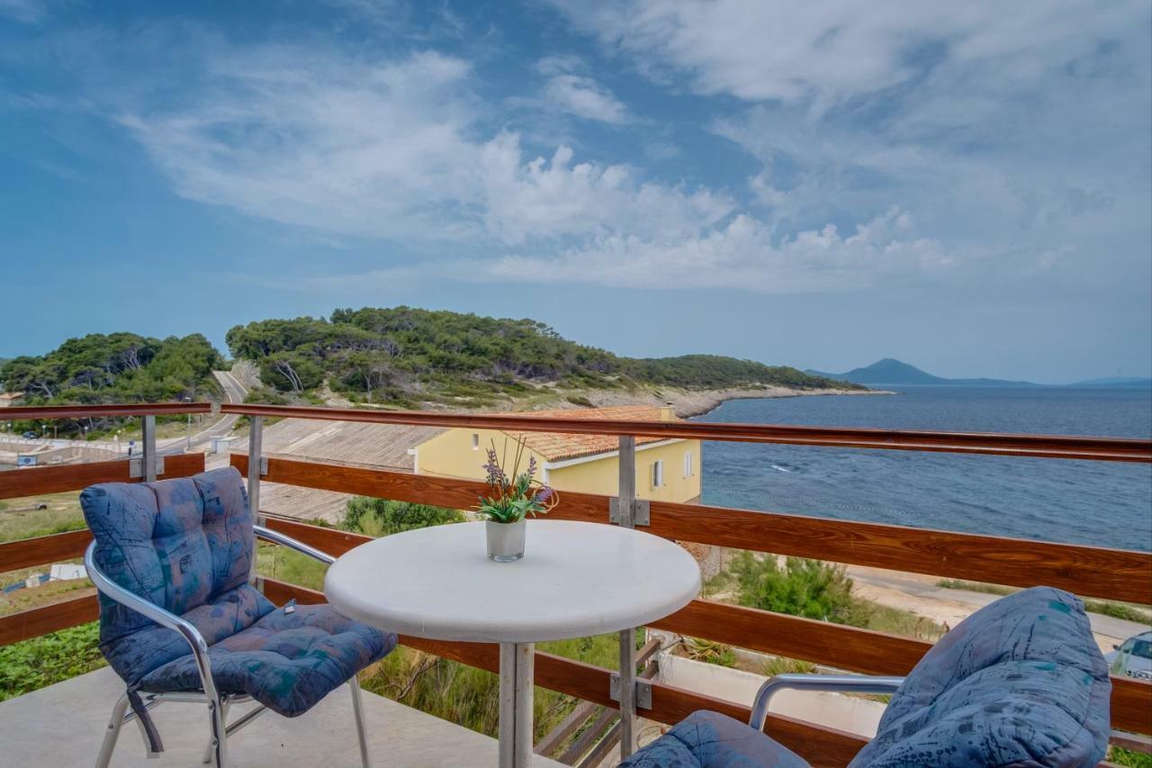 Apartment Marika Mali Losinj Exterior photo